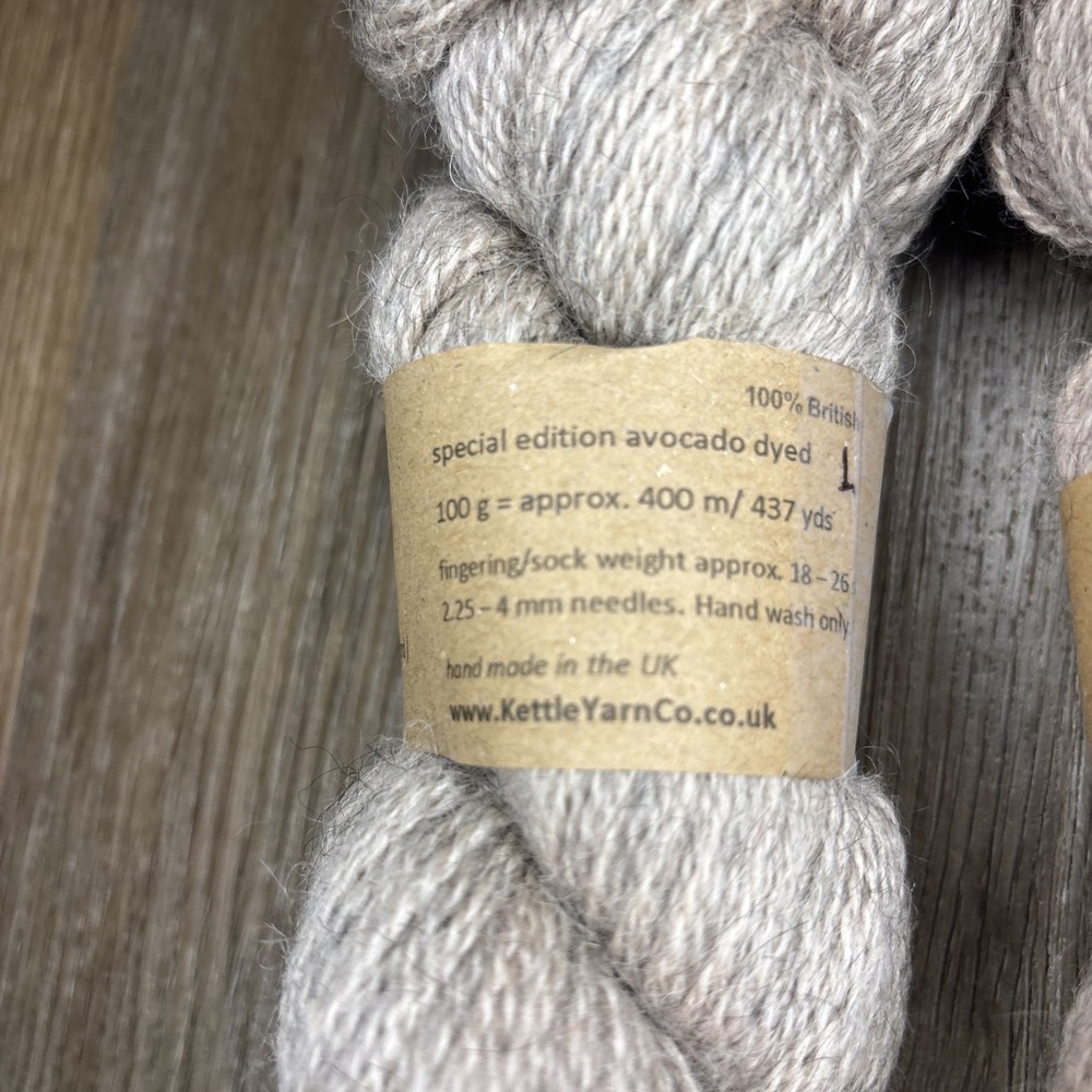 Kettle Yarn Co 2 Skeins Baskerville Yarn British Fingering 437y Special Edition - Picture 4 of 8